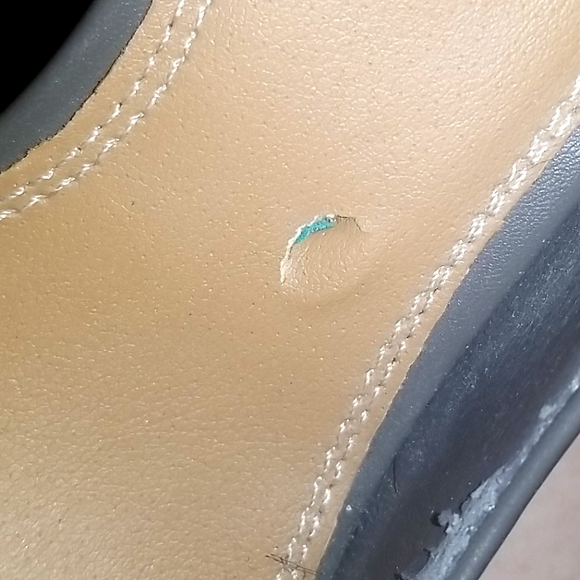 Metal studded high heels - Picture 4 of 4